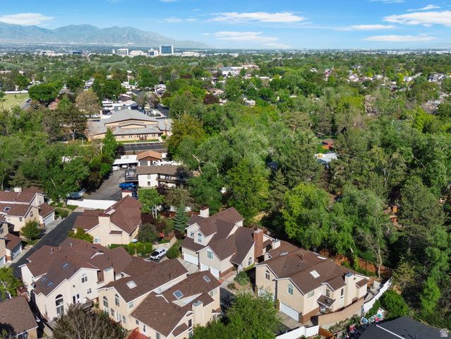 5250 S CLEAR SPRING LN, Salt Lake City, UT 84117