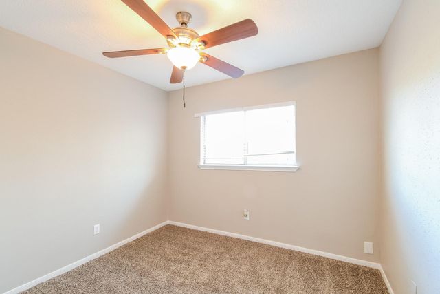 15915 Vista Del Mar Drive, Houston, TX 77083