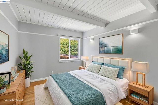 780 Goettingen St, San Francisco, CA 94134