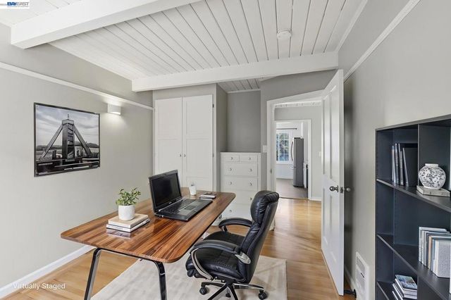 780 Goettingen St, San Francisco, CA 94134