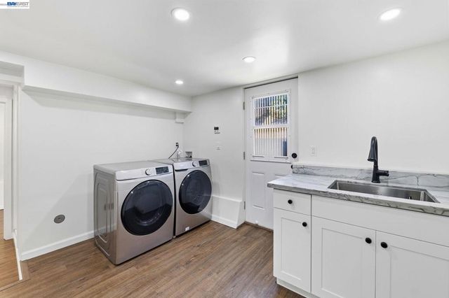 780 Goettingen St, San Francisco, CA 94134