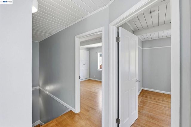 780 Goettingen St, San Francisco, CA 94134