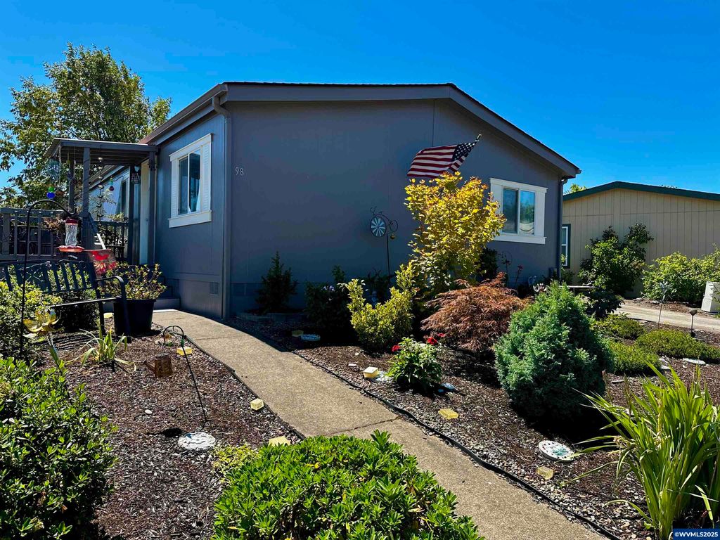 1284 N 19th St 98, Philomath, OR 97370