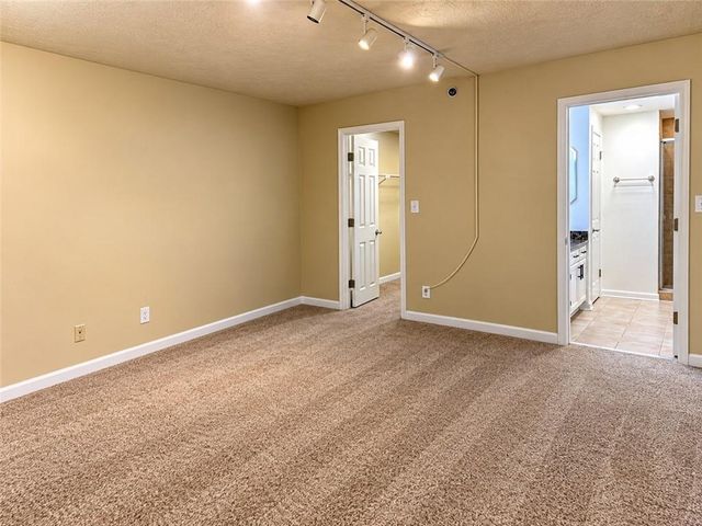 3920 Riverlook Parkway SE 202, Marietta, GA 30067