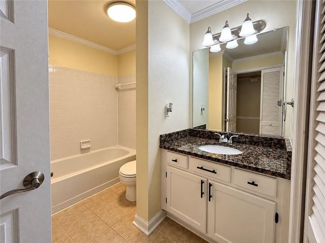 3920 Riverlook Parkway SE 202, Marietta, GA 30067