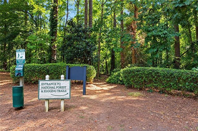 3920 Riverlook Parkway SE 202, Marietta, GA 30067