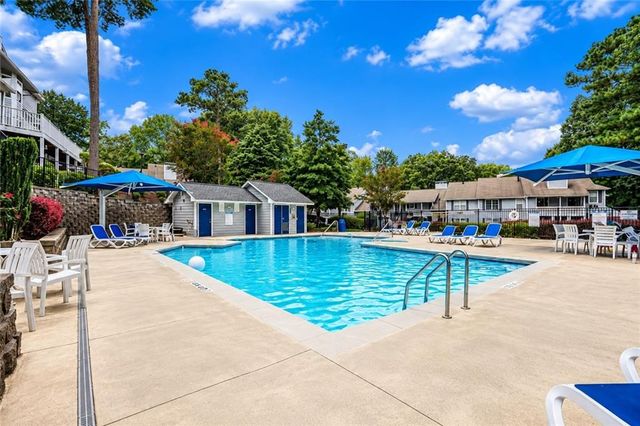 3920 Riverlook Parkway SE 202, Marietta, GA 30067