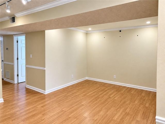 3920 Riverlook Parkway SE 202, Marietta, GA 30067