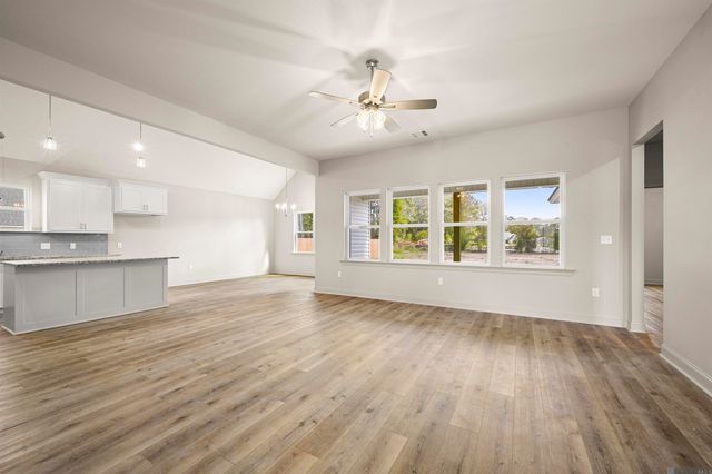 33258 Clinton Allen Rd, Denham Springs, LA 70706