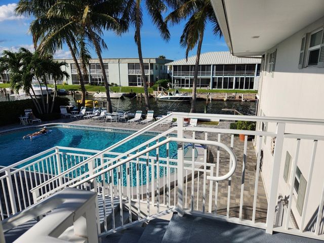 100 Lehane Terrace 26, North Palm Beach, FL 33408