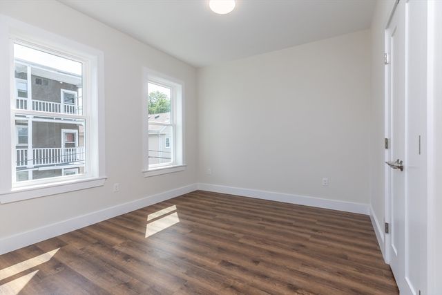 843 Columbia 2, Boston, MA 02125