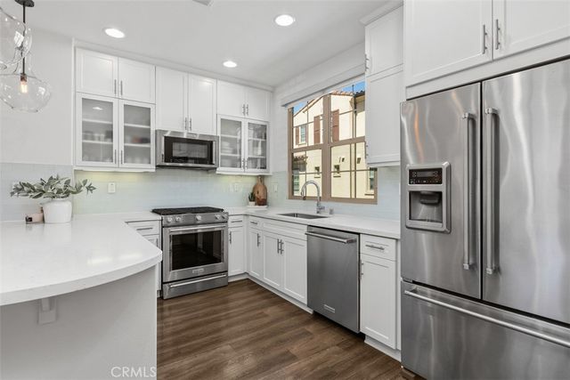 160 Capricorn, Irvine, CA 92618