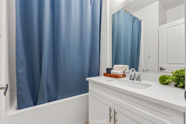 160 Capricorn, Irvine, CA 92618