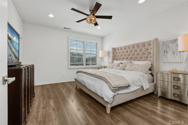 160 Capricorn, Irvine, CA 92618