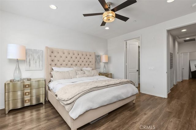 160 Capricorn, Irvine, CA 92618