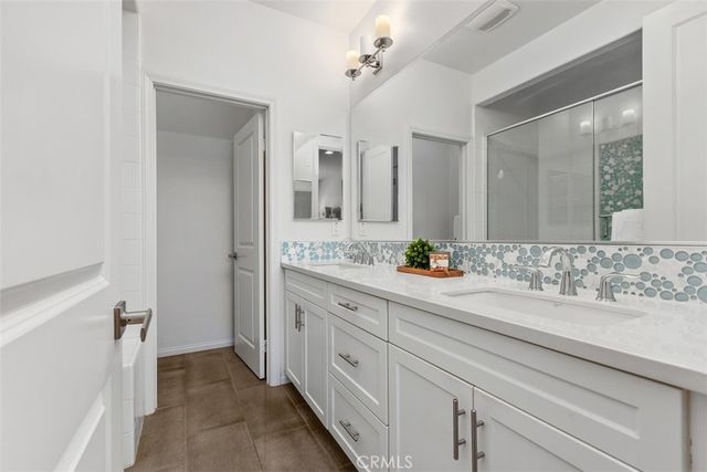 160 Capricorn, Irvine, CA 92618