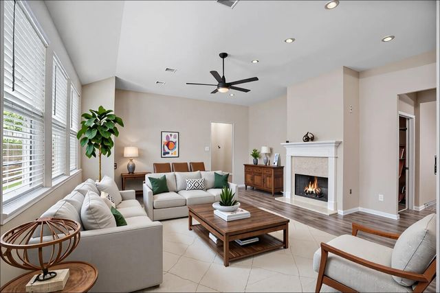 12422 Garden Gale Lane, Houston, TX 77044