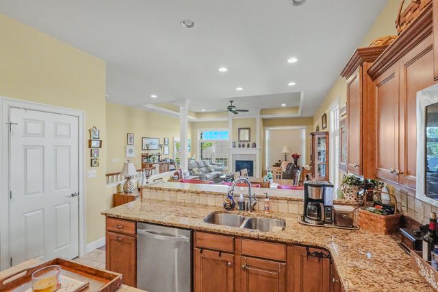 3914 IVANHOE BLVD, Columbia, MO 65203
