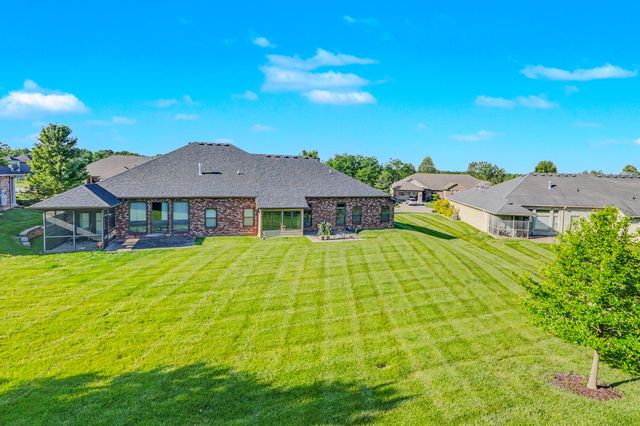 3914 IVANHOE BLVD, Columbia, MO 65203