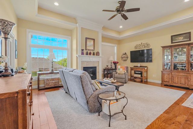 3914 IVANHOE BLVD, Columbia, MO 65203