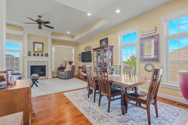3914 IVANHOE BLVD, Columbia, MO 65203