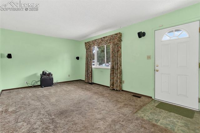 318 Cielo Vista Street, Colorado Springs, CO 80911