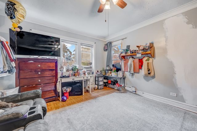 1657 N Austin Avenue, Chicago, IL 60639