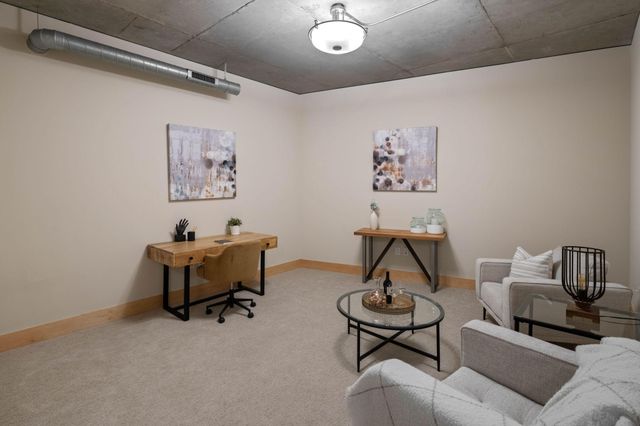 150 2nd Street NE B413, Minneapolis, MN 55413
