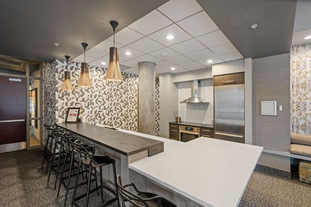 150 2nd Street NE B413, Minneapolis, MN 55413