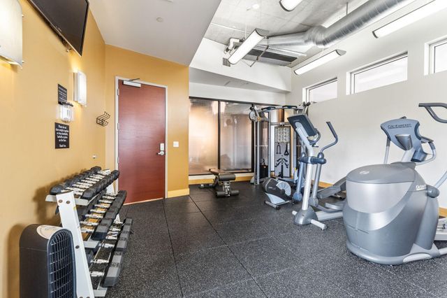 150 2nd Street NE B413, Minneapolis, MN 55413