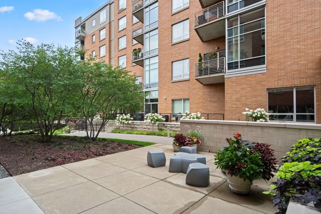 150 2nd Street NE B413, Minneapolis, MN 55413