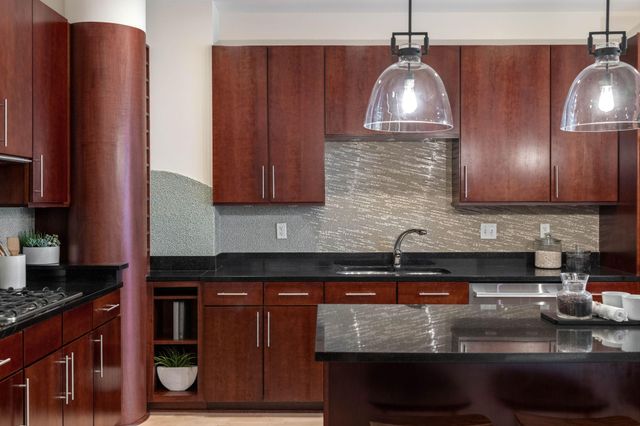 150 2nd Street NE B413, Minneapolis, MN 55413