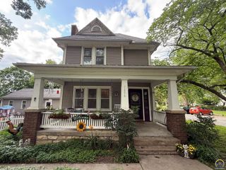 1606 NW Lower Silver Lake RD, Topeka, KS 66608