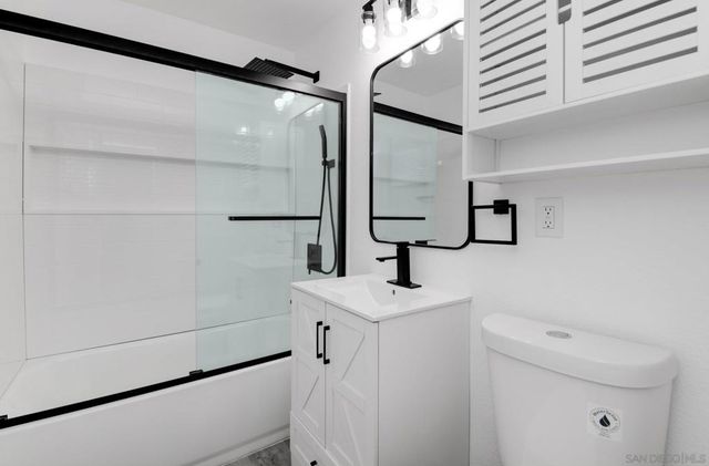 9125 Akard St, Spring Valley, CA 91977