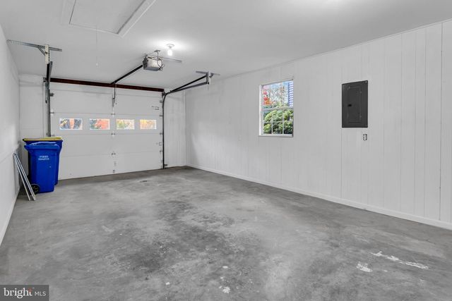 6470 COLCHESTER AVE, Harrisburg, PA 17111