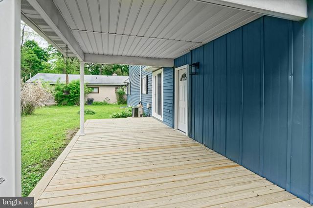 6470 COLCHESTER AVE, Harrisburg, PA 17111