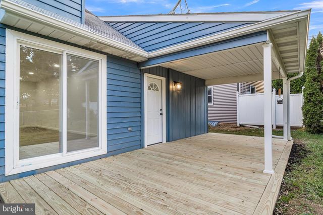 6470 COLCHESTER AVE, Harrisburg, PA 17111