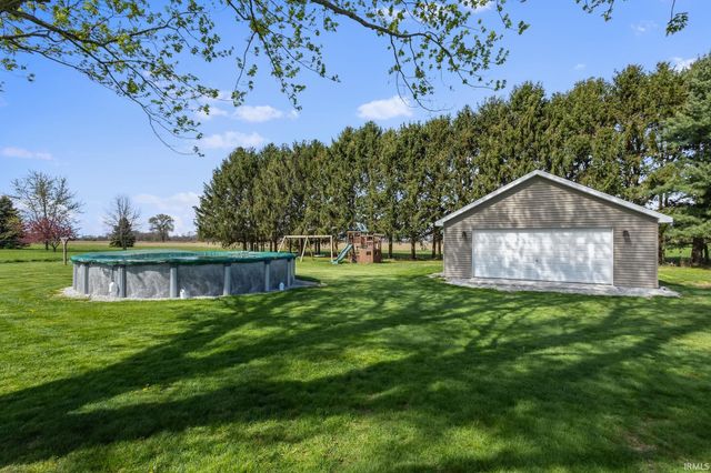 56915 Tulip Road, New Carlisle, IN 46552