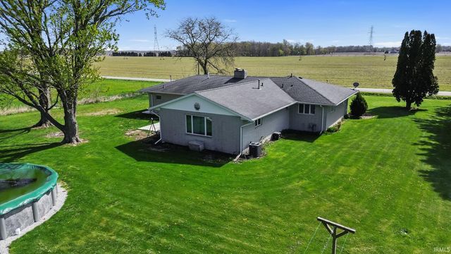 56915 Tulip Road, New Carlisle, IN 46552
