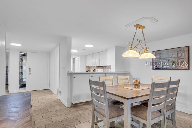 22 Lighthouse Rd Apt 522, Hilton Head Island, SC 29928