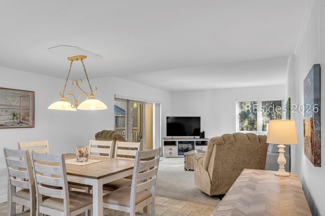 22 Lighthouse Rd Apt 522, Hilton Head Island, SC 29928