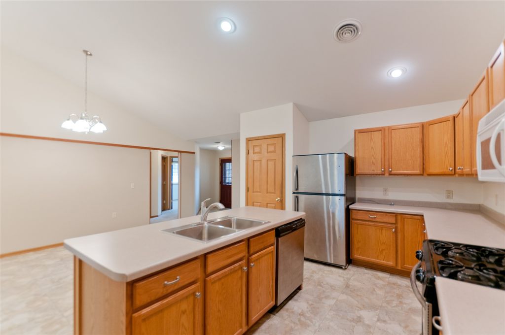Image 12 of property listing at 1310 E Orchard Beach Lane A, Rice Lake, WI 54868