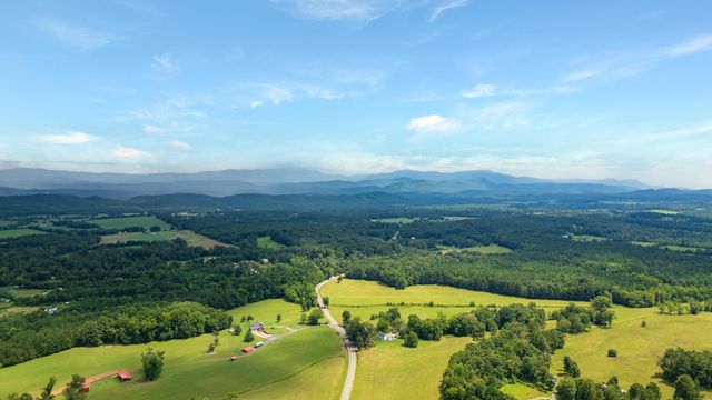 3195 Ladd Springs Road SE, Old Fort, TN 37362