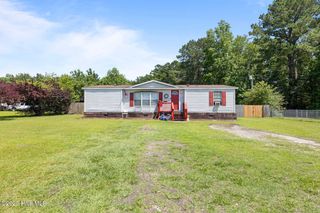 368 Morton Farm Road, Hubert, NC 28539