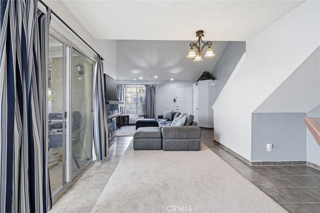 37940 42nd Street 136, Palmdale, CA 93552