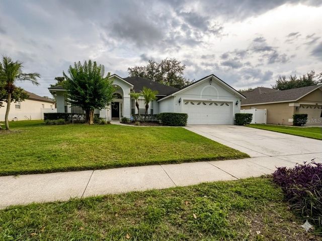 3144 FLORAL WAY E, Apopka, FL 32703