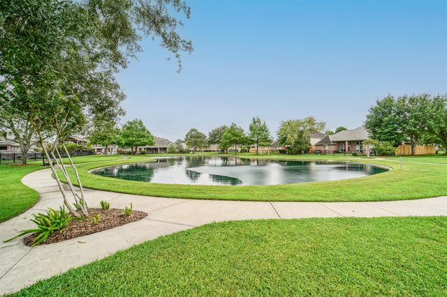 387 Henderson Lane, League City, TX 77573