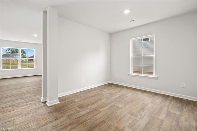 128 Greenbrier Way, Stoneville, NC 27048