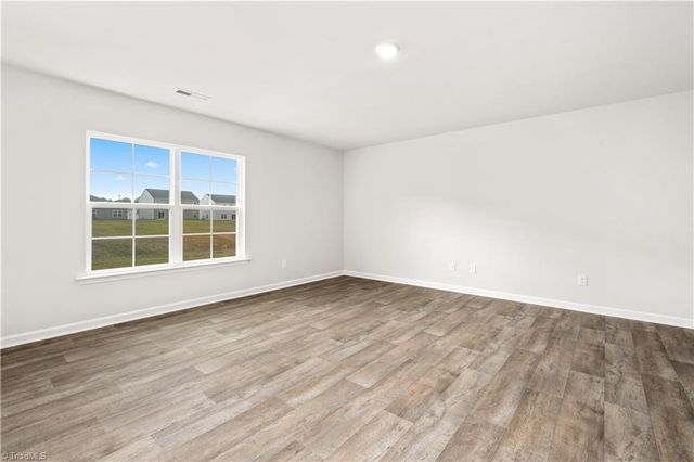 128 Greenbrier Way, Stoneville, NC 27048