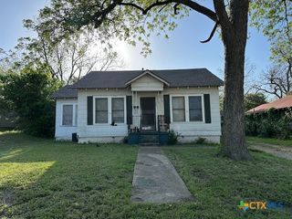 1401 S 39th St, Temple, TX 76502